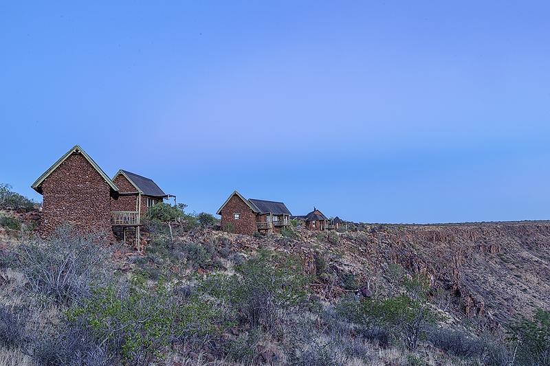 דמראלנד Grootberg Lodge מראה חיצוני תמונה